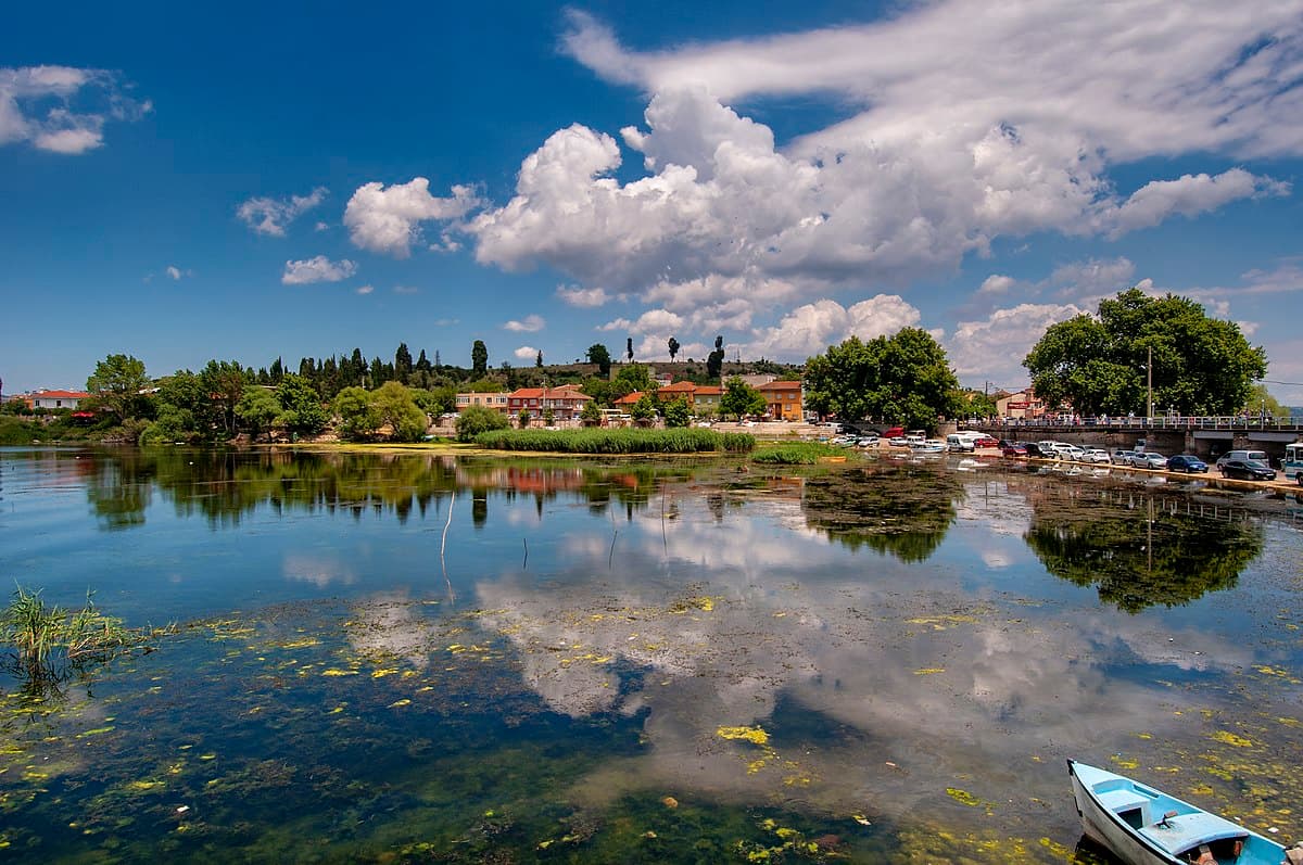 Gölyazı